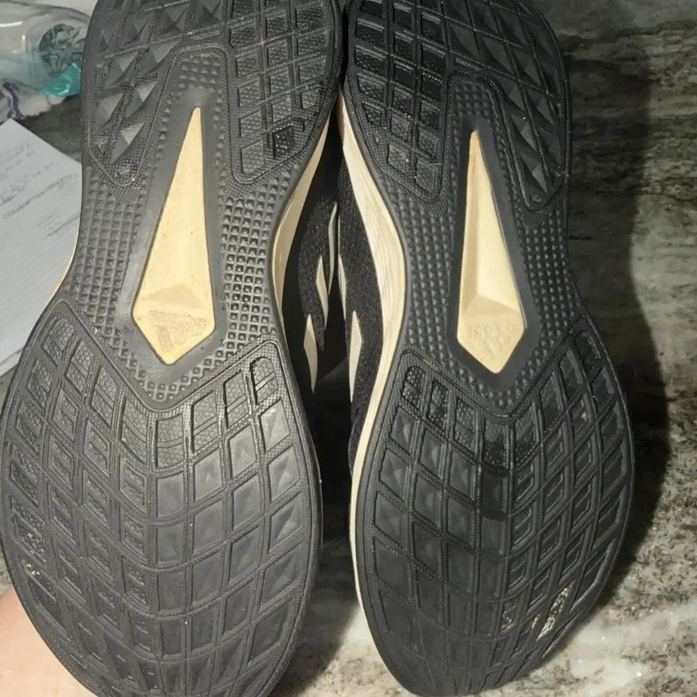 RUNFALCON 5 SHOES KIDS Size 2 Adidas Kids Shoes (SRS)